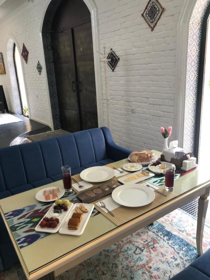 Khan Orda Hotel Tasjkent Exteriör bild